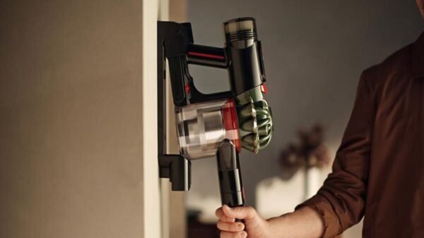 Dyson V8 Cyclone Cordless Vacuum Cleaner 589596-01, 150AW Suction, Up to 60 Min Run Time, Motorbar Head